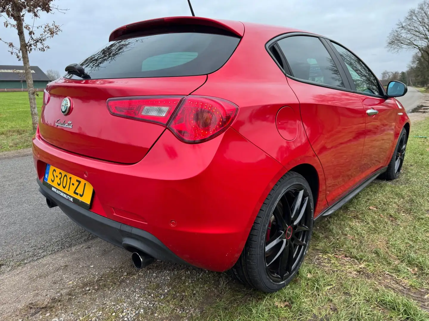 Alfa Romeo Giulietta 1.7 TBi Quadrifoglio Verde 235PK keurig onderhoude Wit - 2