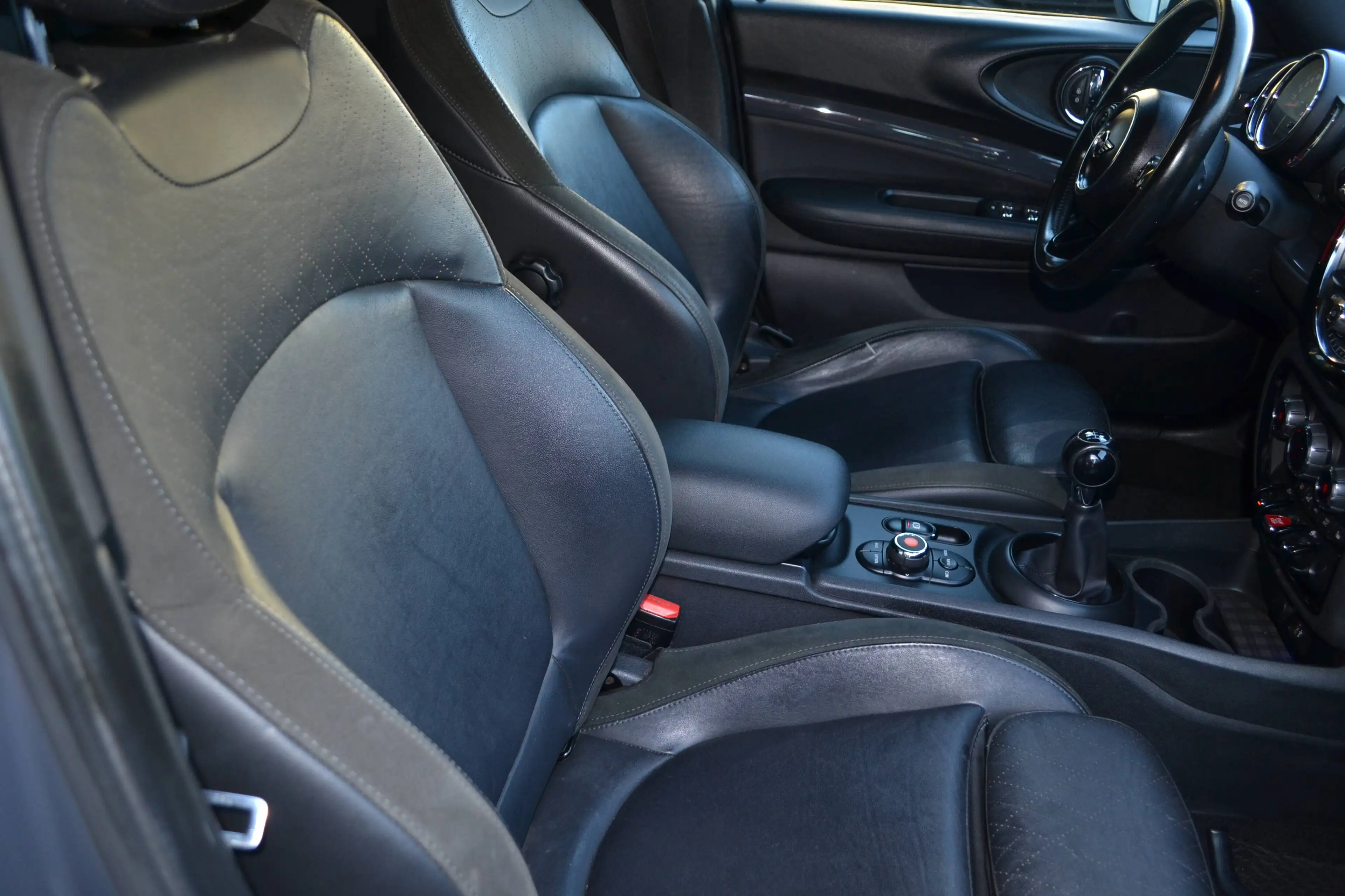 MINI Cooper S Clubman COOPER S  *1.HAND*LED*LEDER*AHK* — photo 13