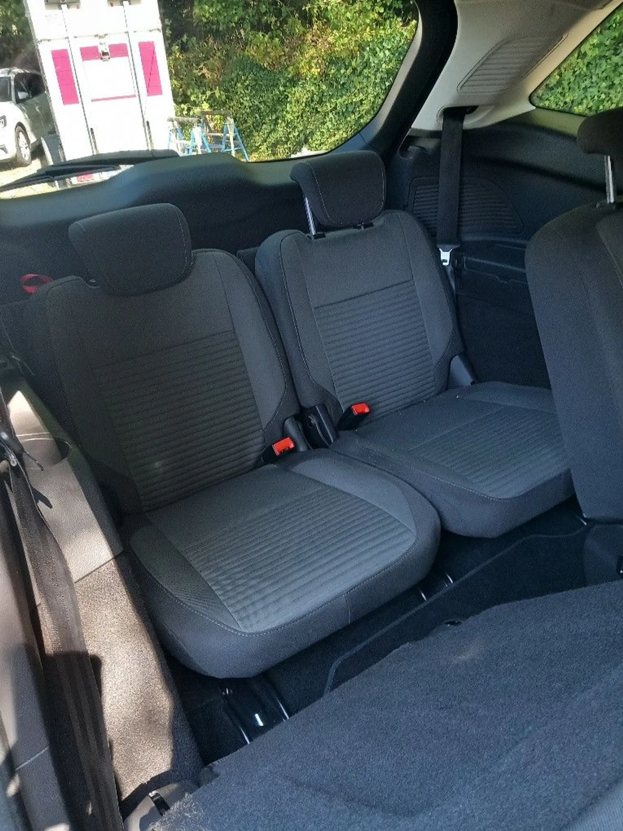 Ford Grand C-Max 1.0 EcoBoost Titanium AHK — photo 15