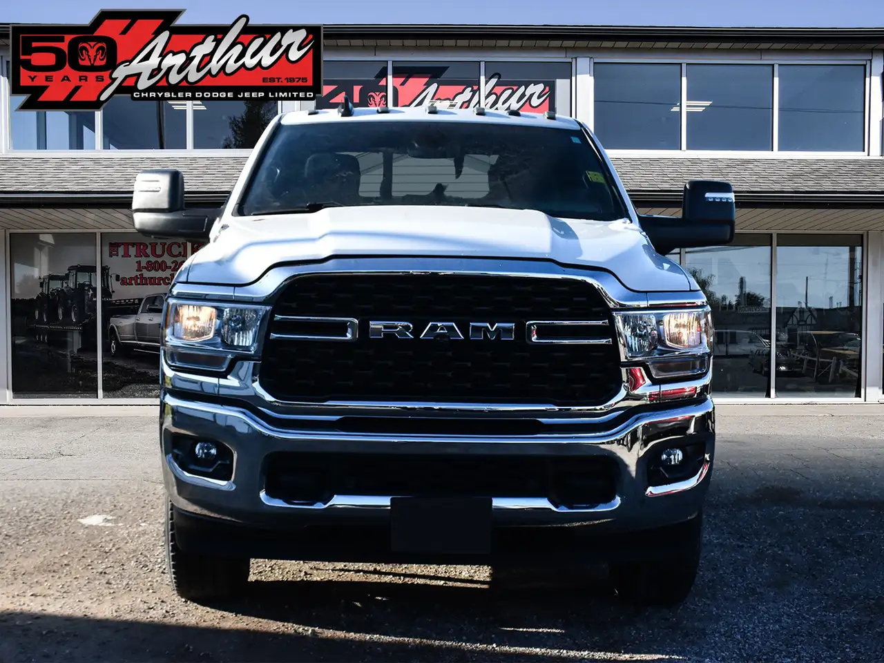 RAM 2500 снимка RAM 2500