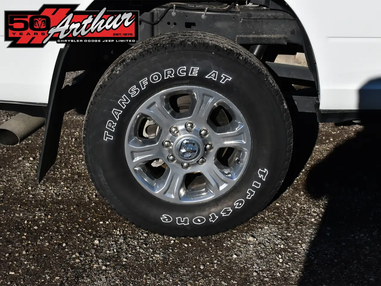 RAM 2500 снимка RAM 2500