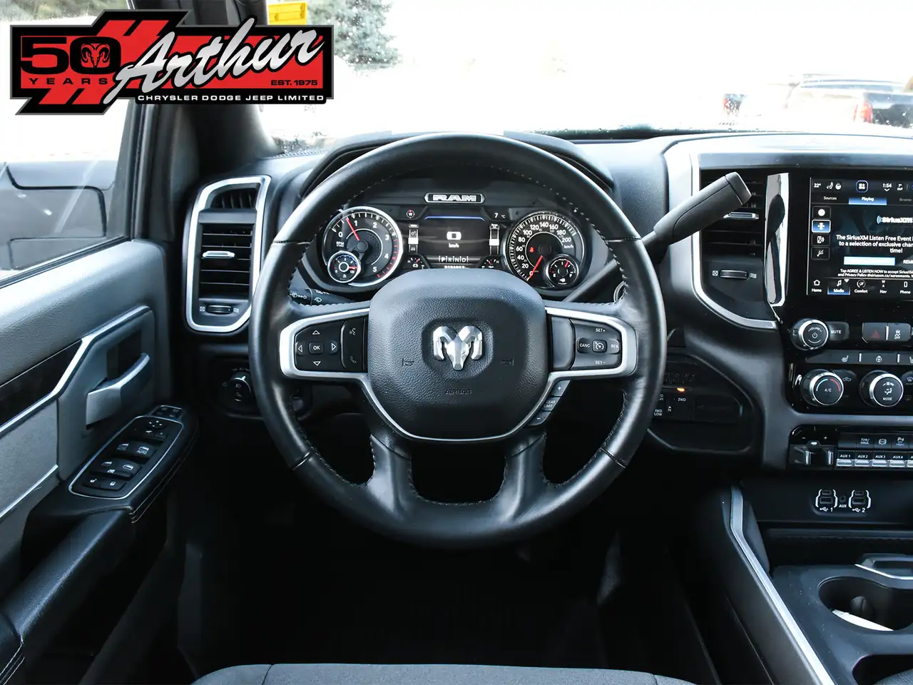RAM 2500 снимка RAM 2500