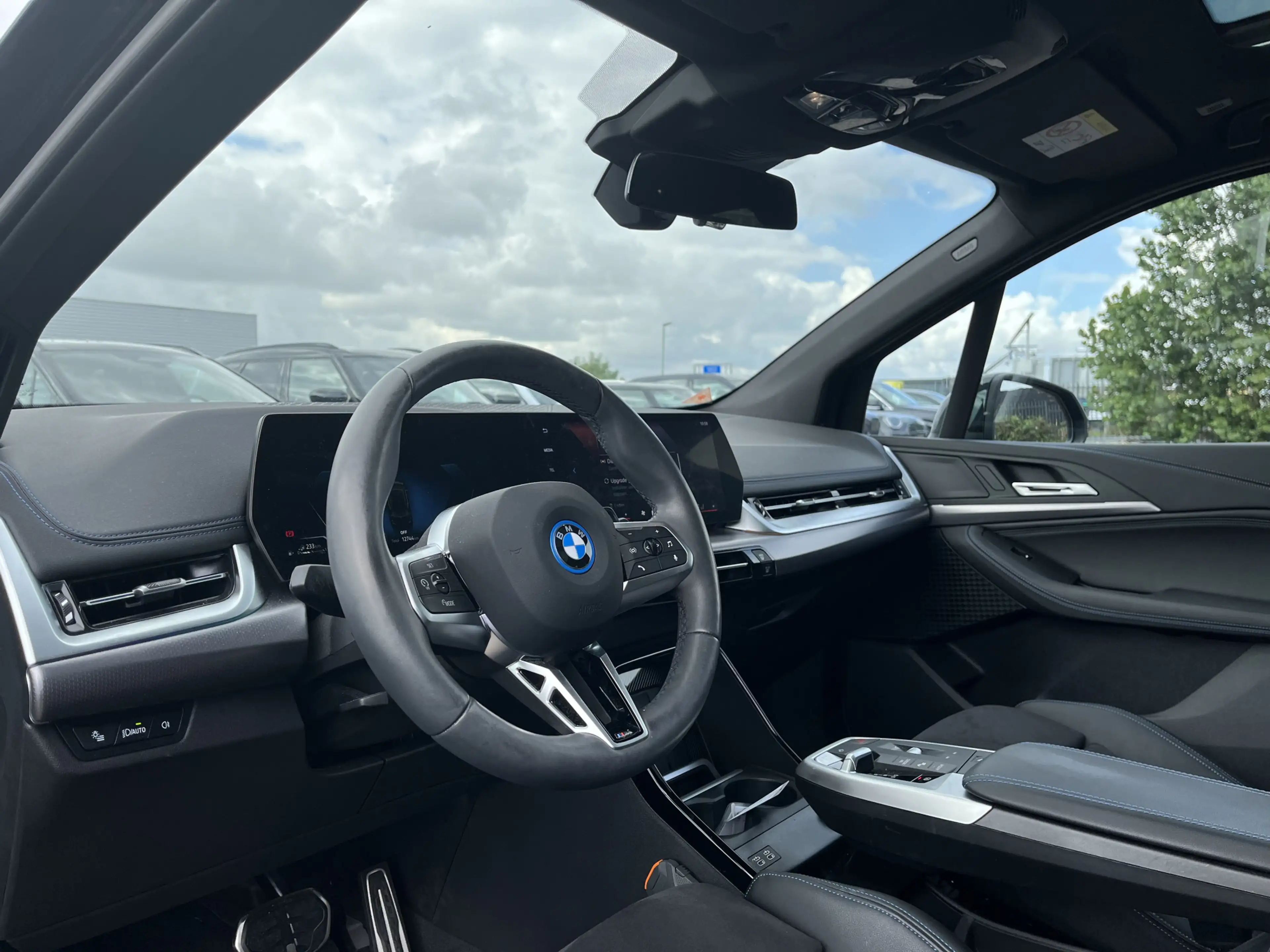 BMW 225 2-serie Active Tourer 225e xDrive M-Sport | 18" | — photo 4