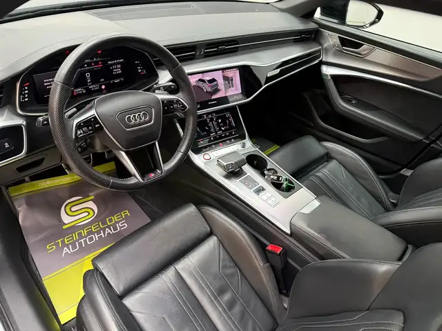 Audi S6 view 10