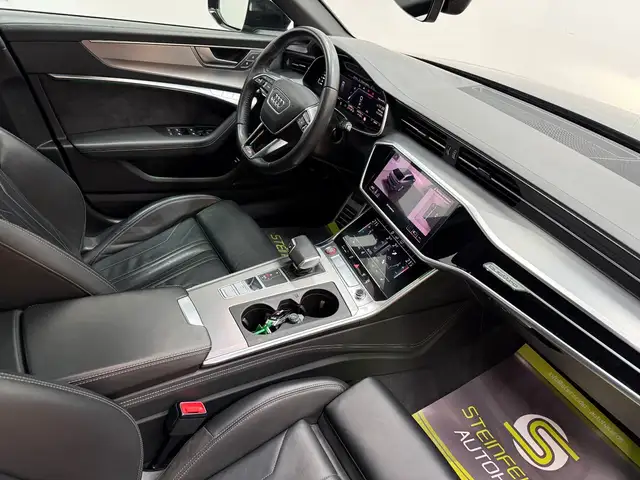 Audi S6 view 11