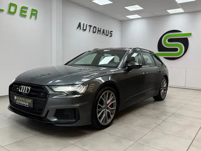 Audi S6 view 3