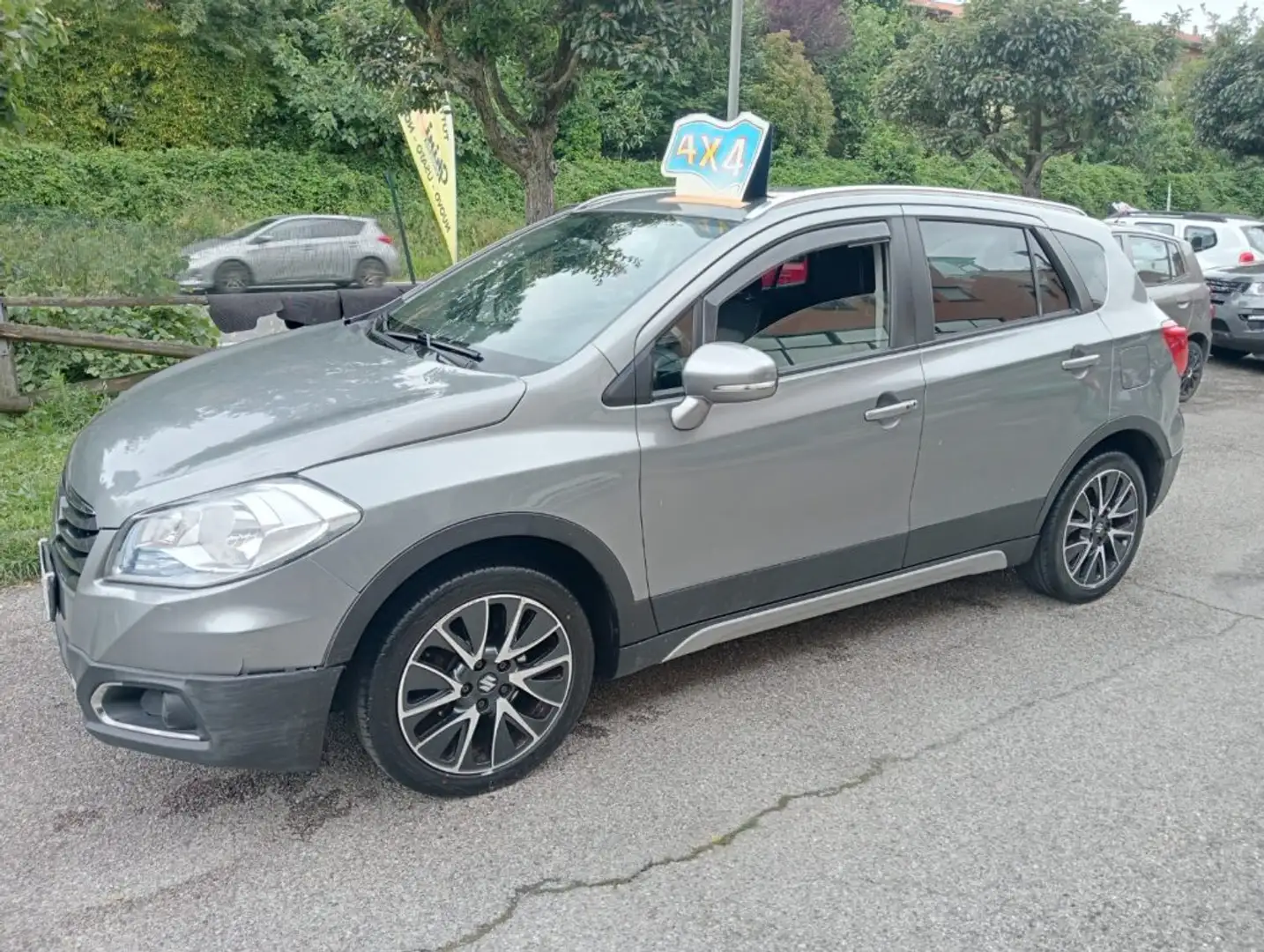 Suzuki S-Cross 1.6 DDiS 4WD All Grip Cool *X COMMERCIANTI AUTO Gris - 1
