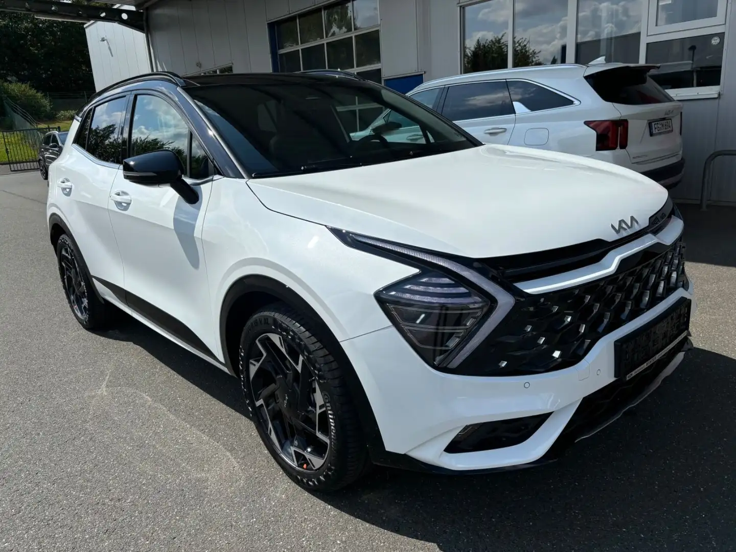 Kia Sportage 1.6 T-GDI GT-line 4WD DCT Pano Harman-Kardon Schwarz - 2