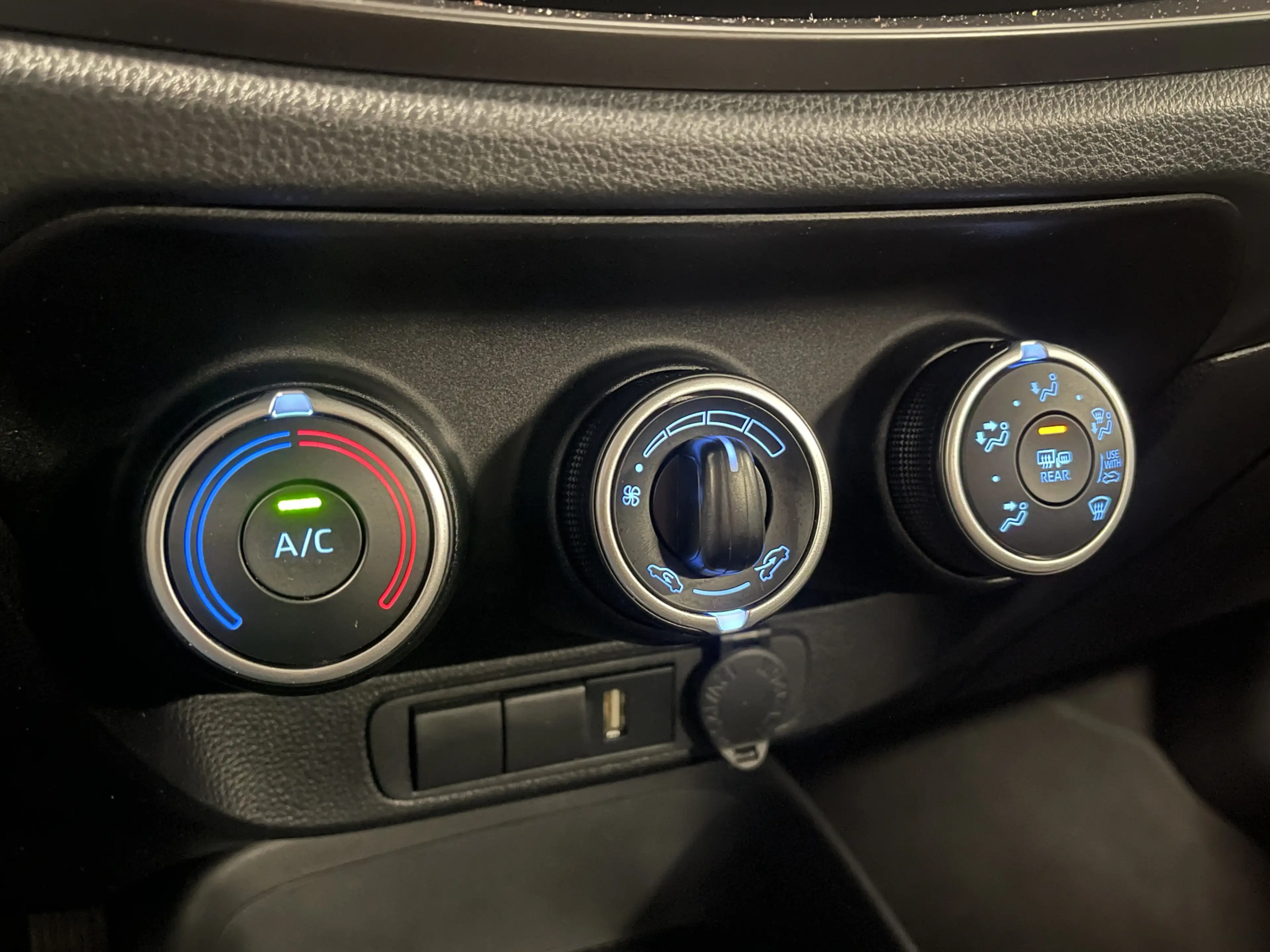 Toyota Aygo X 1.0 VVT-i MT Play | Adaptieve Cruise Control | Ach — photo 21