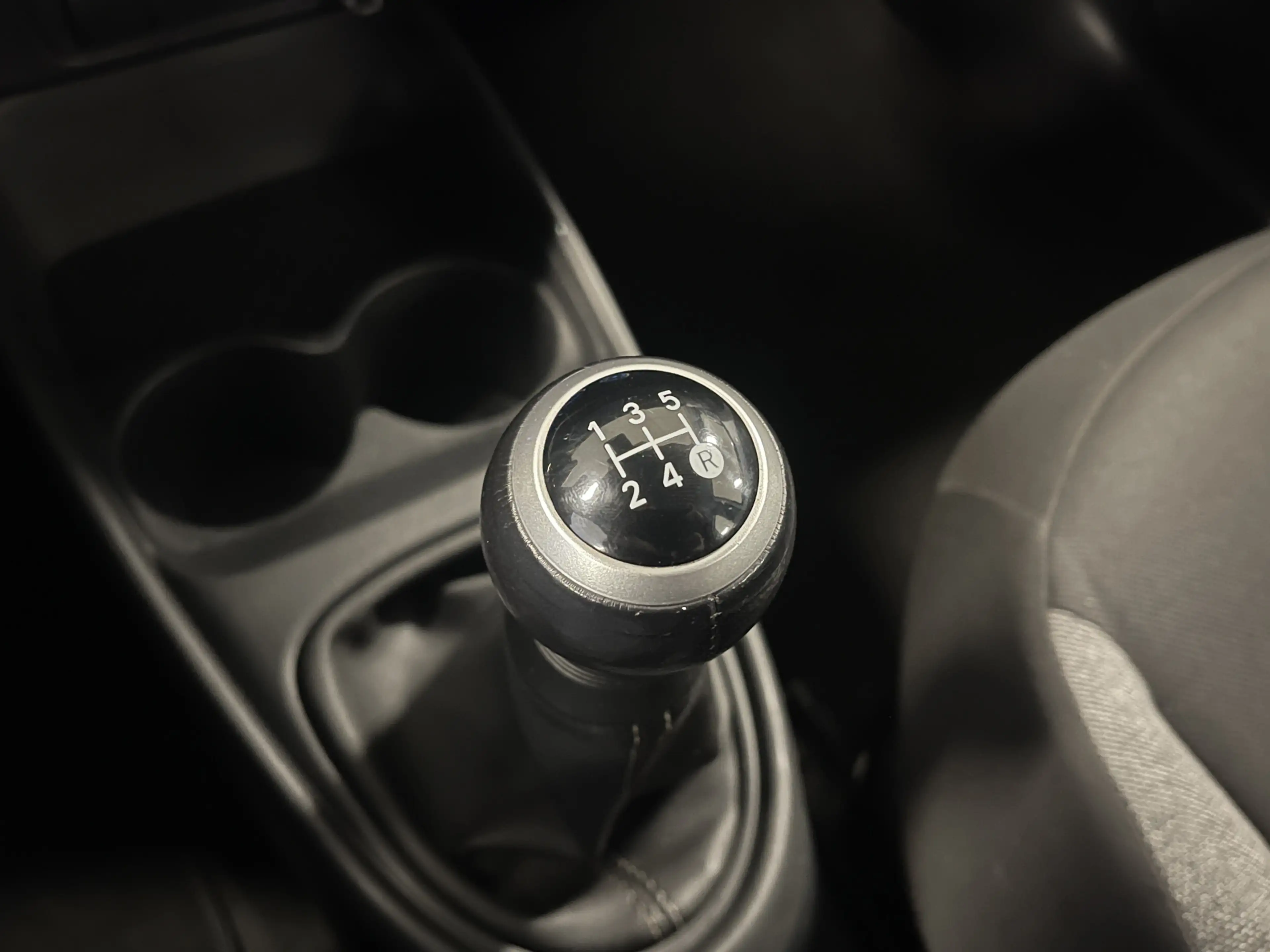 Toyota Aygo X 1.0 VVT-i MT Play | Adaptieve Cruise Control | Ach — photo 23
