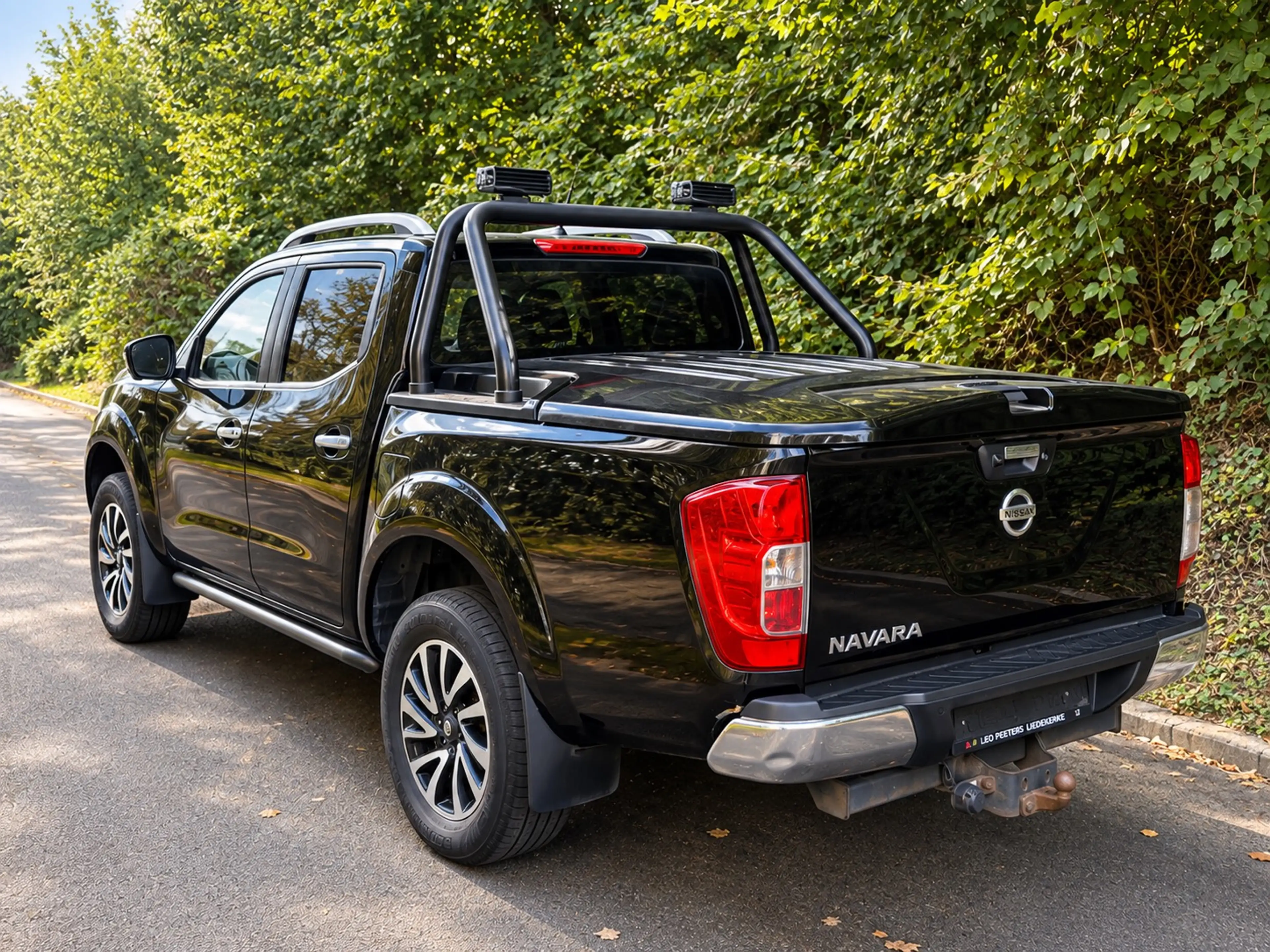 Nissan Navara 2.5 dCi 4x4 Business DPF — photo 3