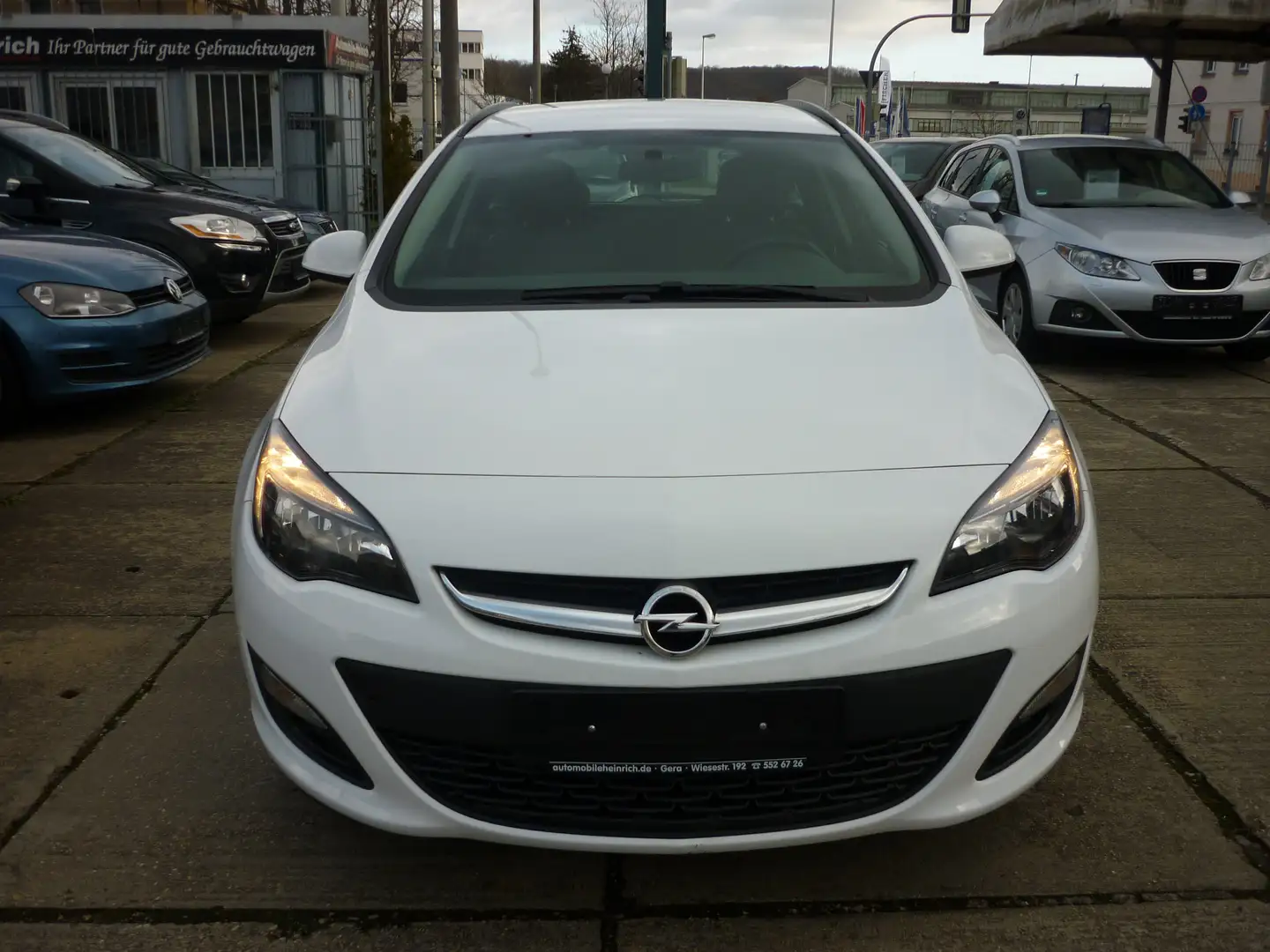 Opel Astra 1.6 EcoTEC Sports Tourer Style Scheckheftgepfl...! Weiß - 2