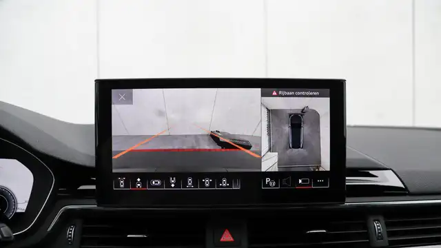 Audi A4 view 14