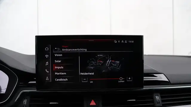 Audi A4 view 27