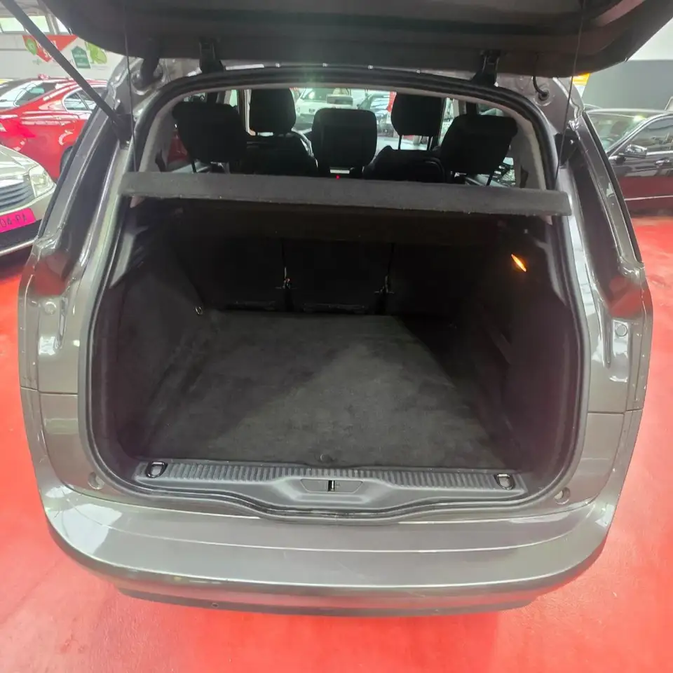 Citroen C4 Berline — photo 8