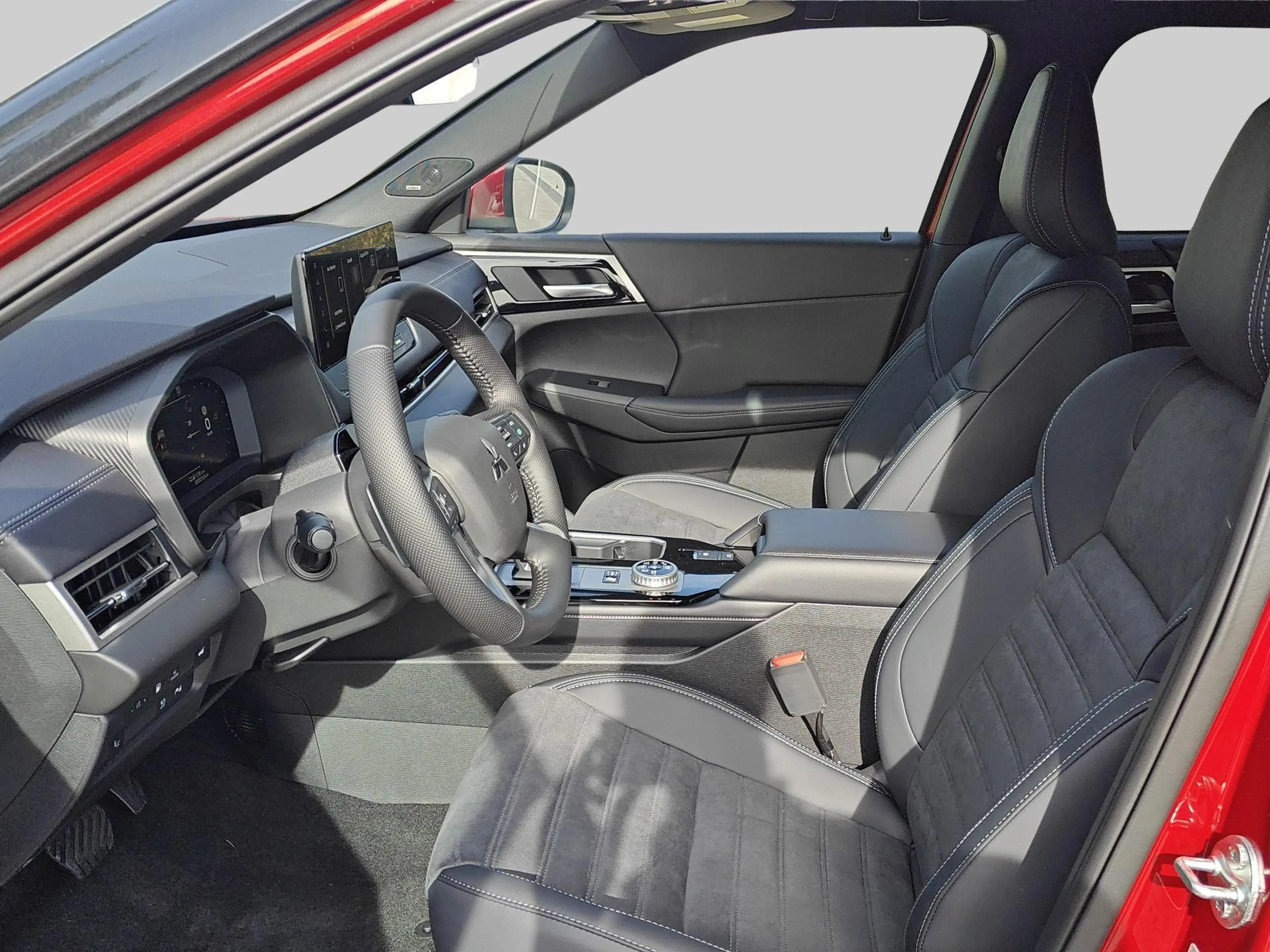 Mitsubishi Outlander 2.4 PHEV Intense+ | Apple Carplay/Android Auto|tel — photo 12
