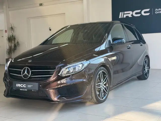 Mercedes-Benz B 220 d AMG Night Navi AHK TotW