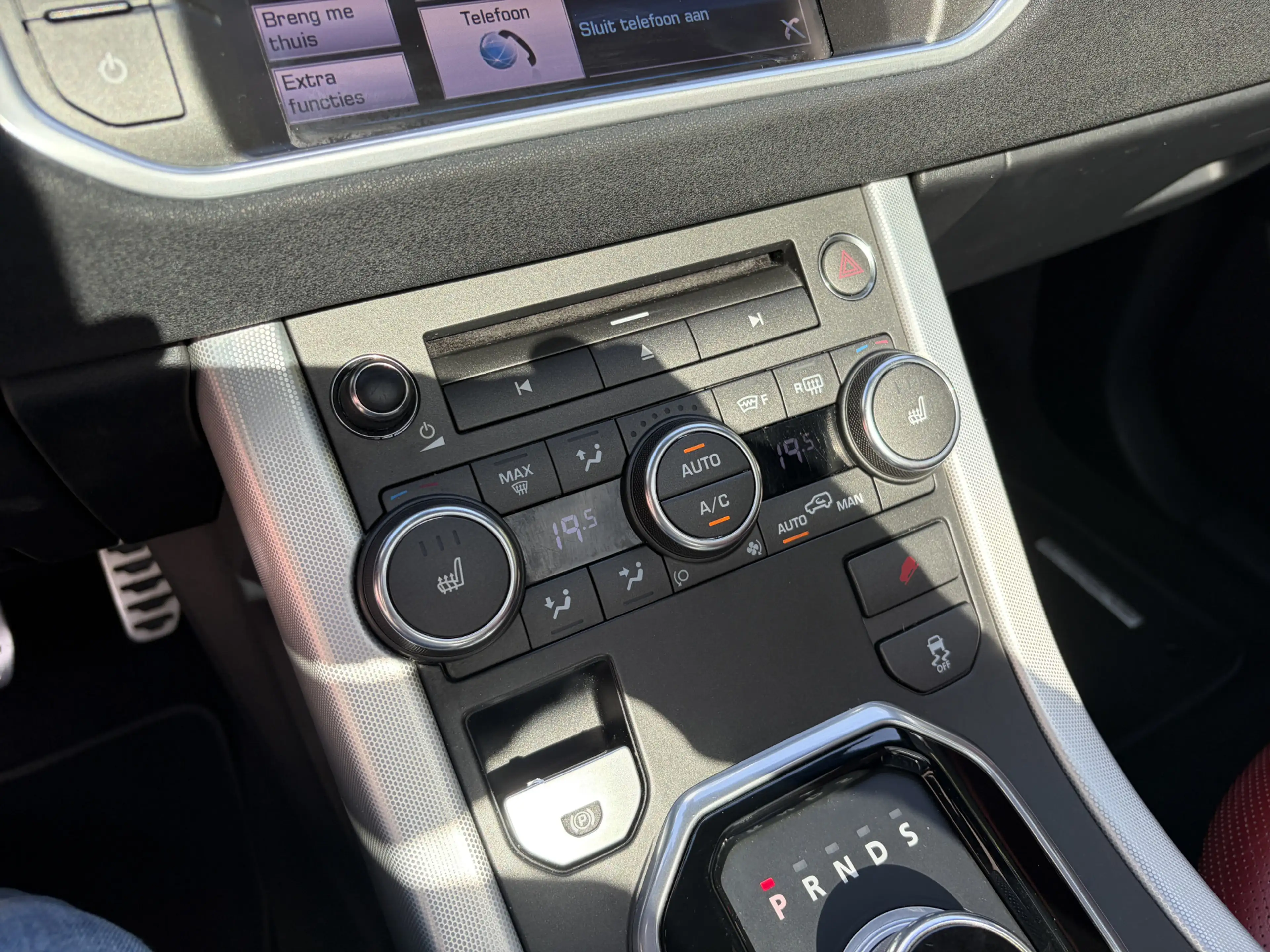 Land Rover Range Rover Evoque 2.0 Si 4WD Dynamic / AUTOMAAT / PANORAMADAK / CRUI — photo 11