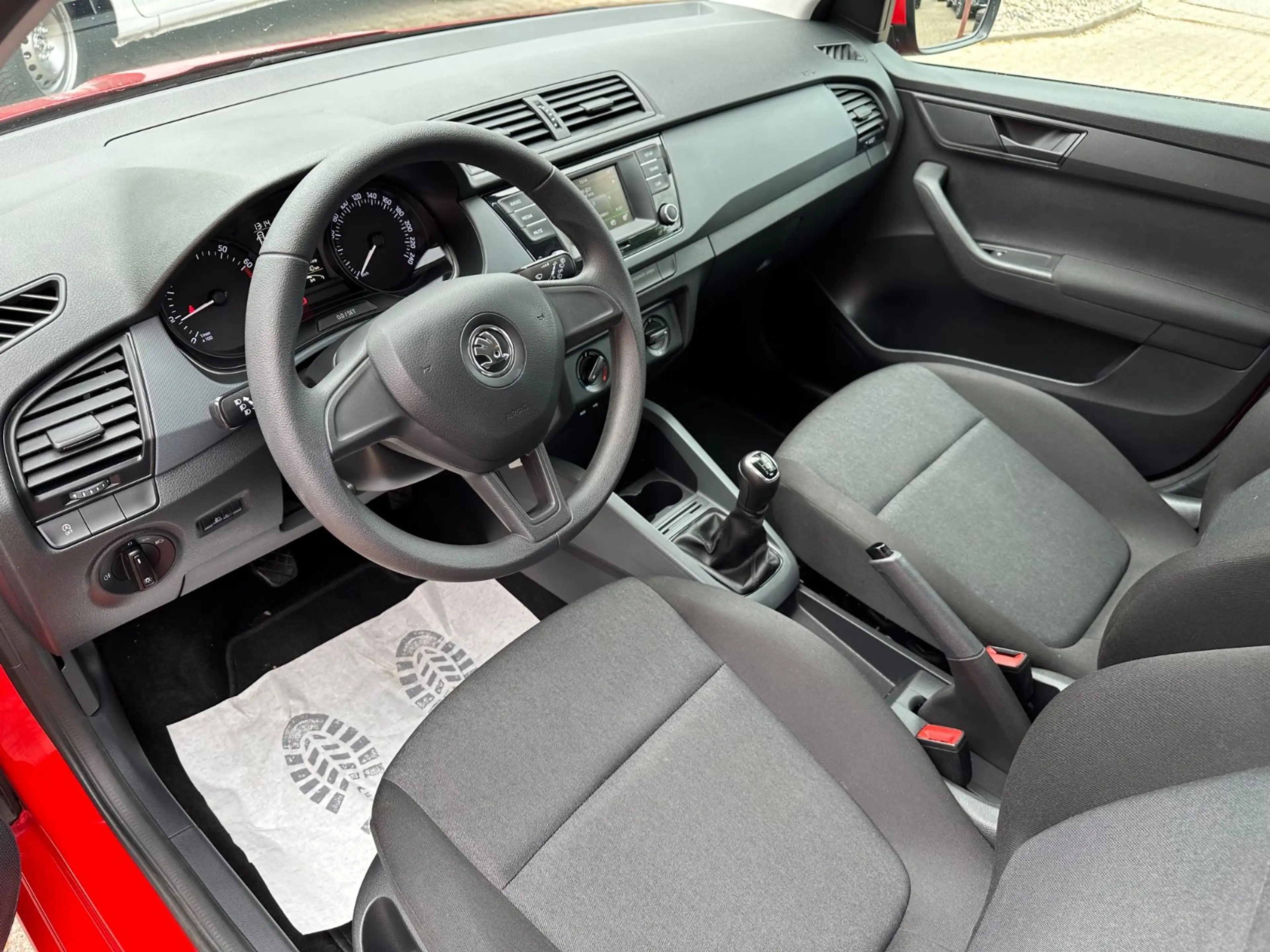 Skoda Fabia Cool Edition/TÜV 02-2028/KLIMA/GJR — photo 9