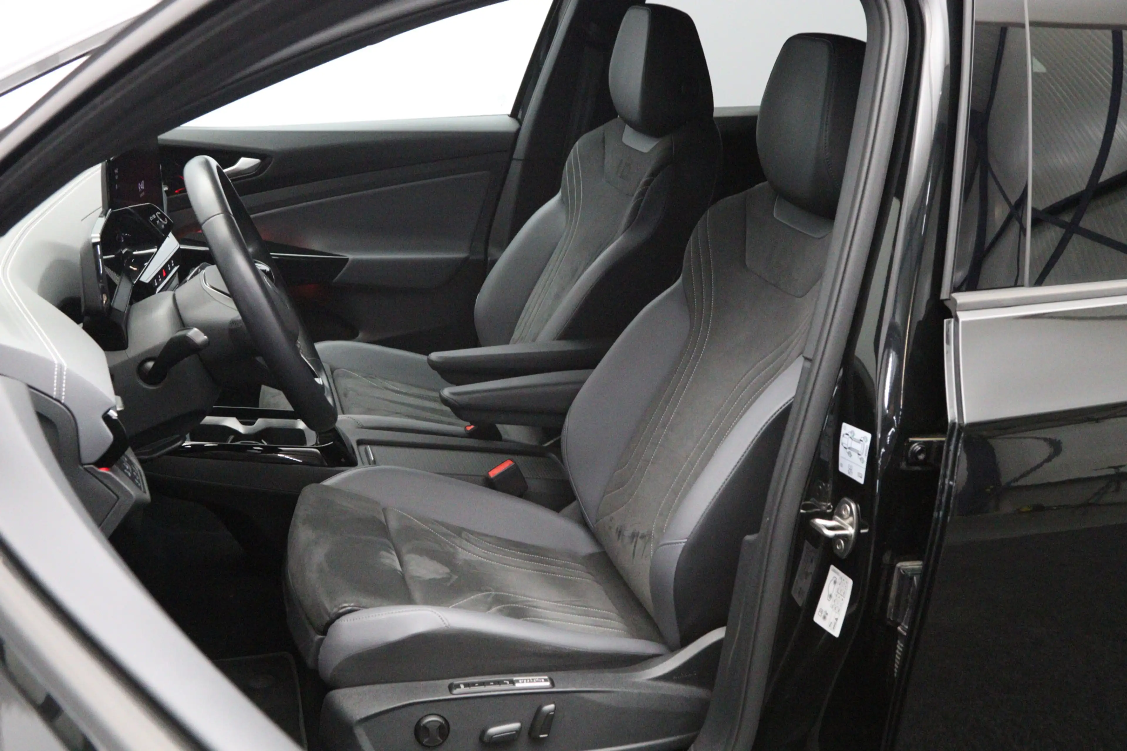 Volkswagen ID.5 Pro 77 kWh 204 PK, SOH 96 %, Winterpakket, 360 Cam — photo 2