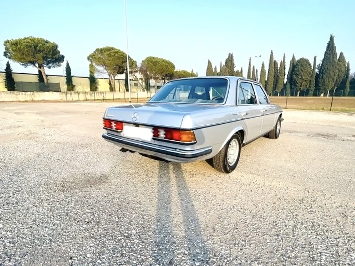 Mercedes-Benz 280 MERCEDES BENZ 280 E AUTOMATICA Argento - 2