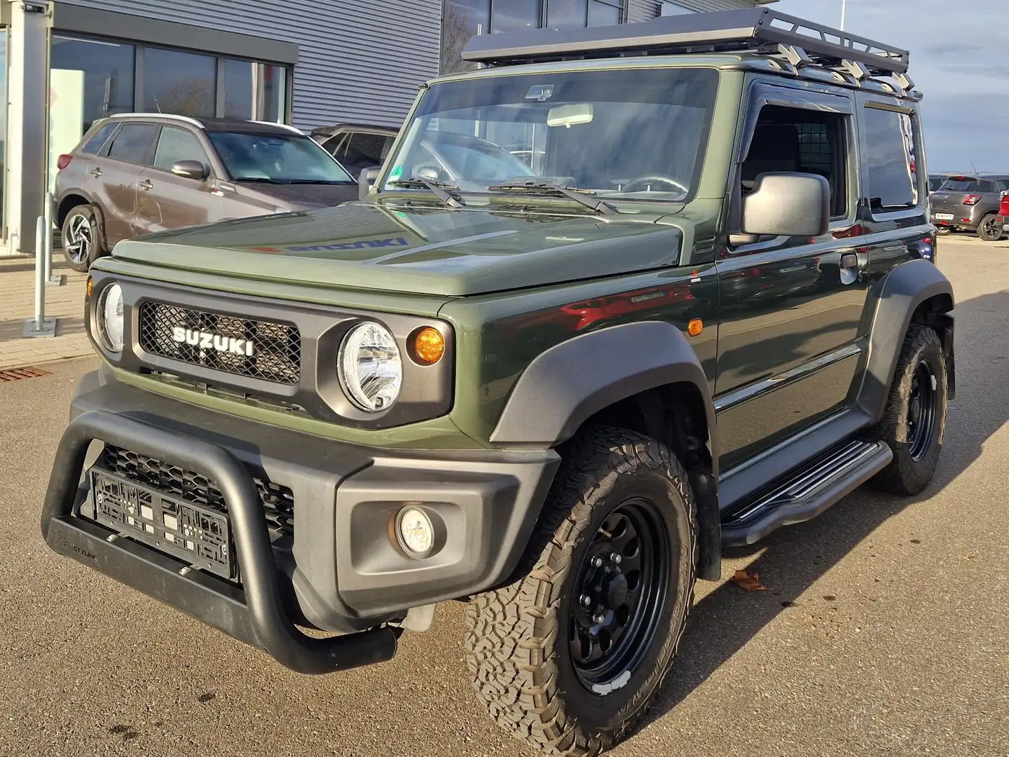 Suzuki Jimny Jimny 1.5. ALLGRIP NFZ Comfort viel Zubehör Grün - 1