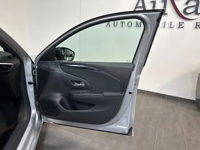 Opel Corsa view 7