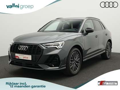 Audi Q3 45 TFSI e 245 pk S-tronic S edition / S-Line | Ach