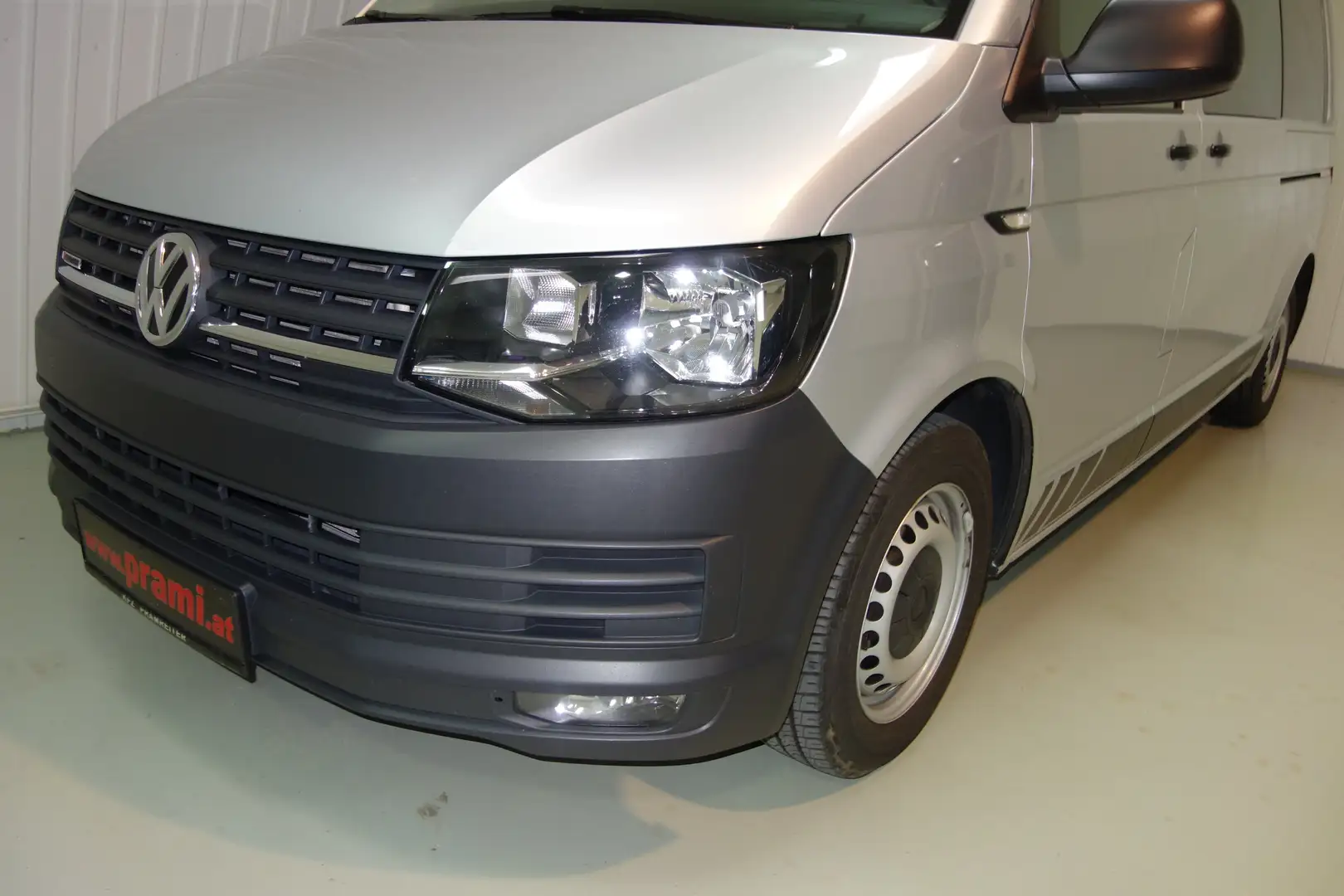 Volkswagen T6.1 Multivan VW Doka-Kastenwagen LR TDI 4Motion Silber - 2