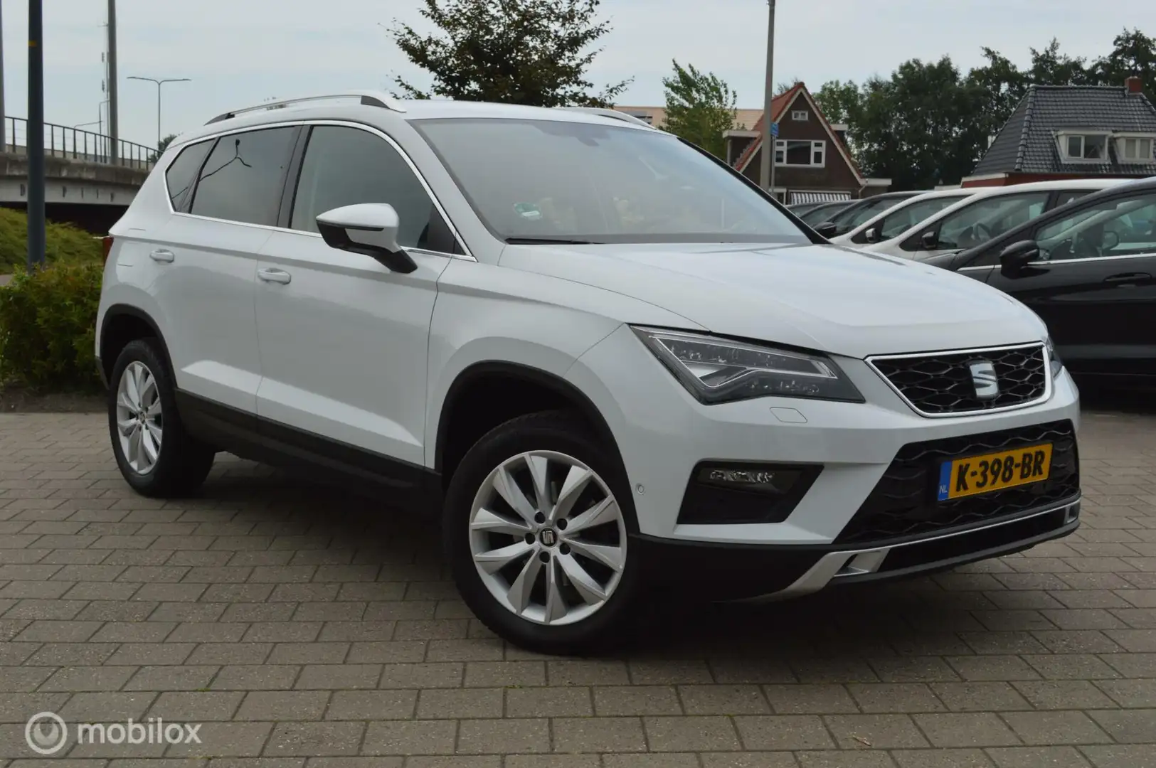 SEAT Ateca 1.5 TSI FR Business Intense Wit - 1