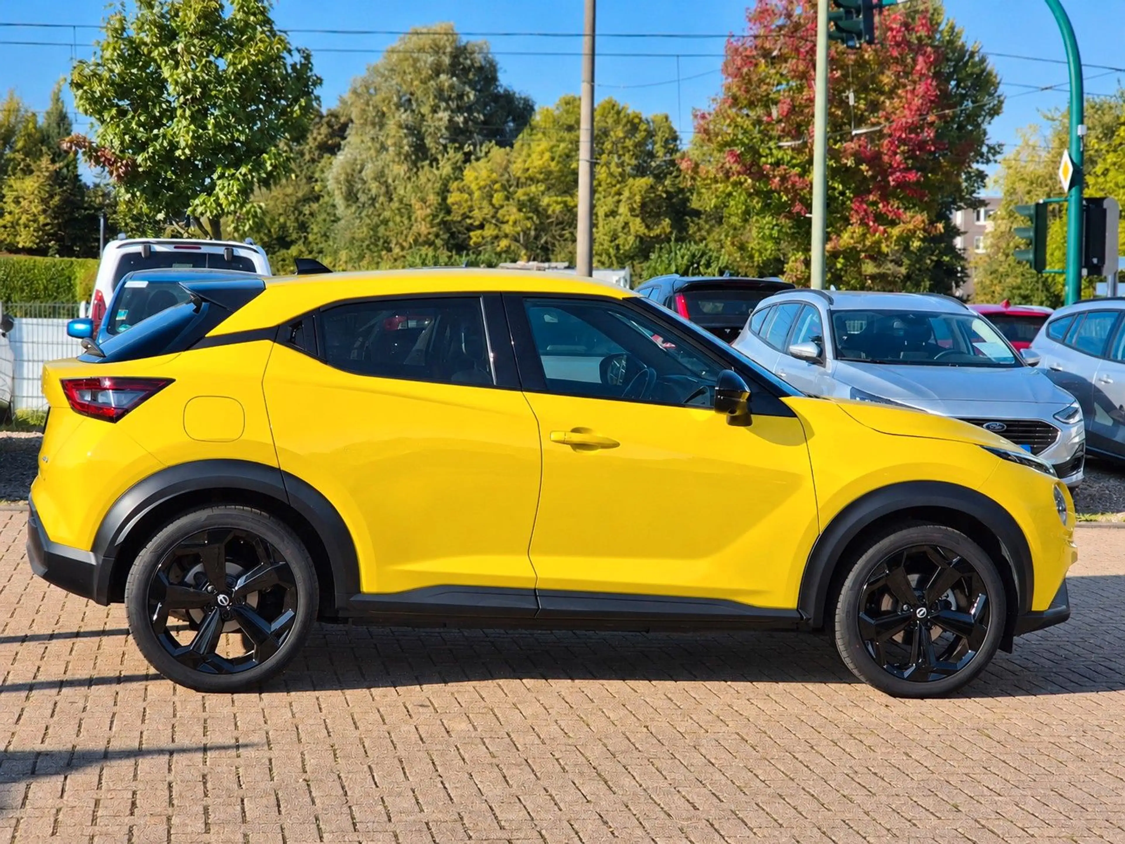 Nissan Juke Hybrid Tekna/Navi/Kamera/LEDs/Bose/Leder — photo 10