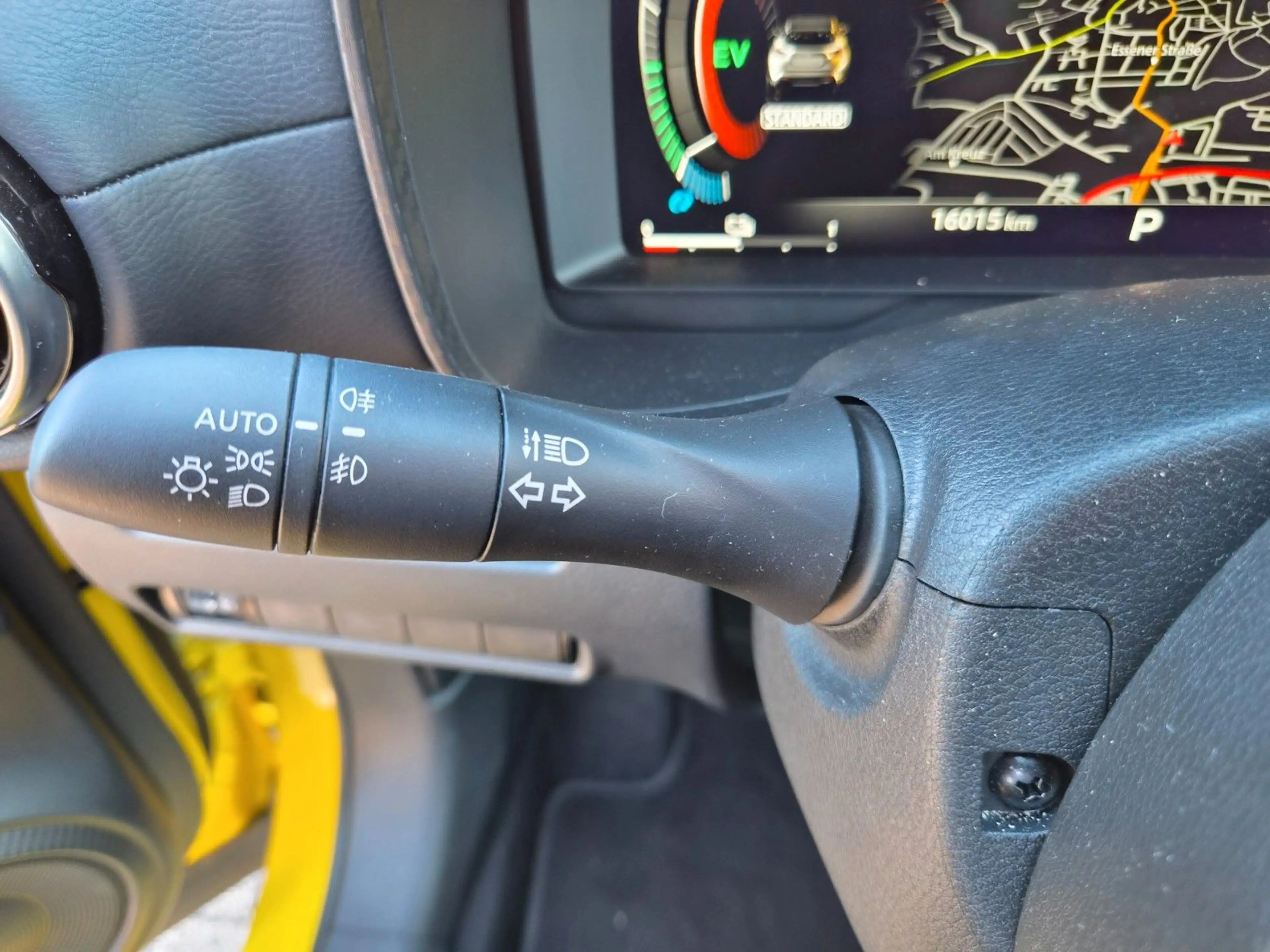 Nissan Juke Hybrid Tekna/Navi/Kamera/LEDs/Bose/Leder — photo 42