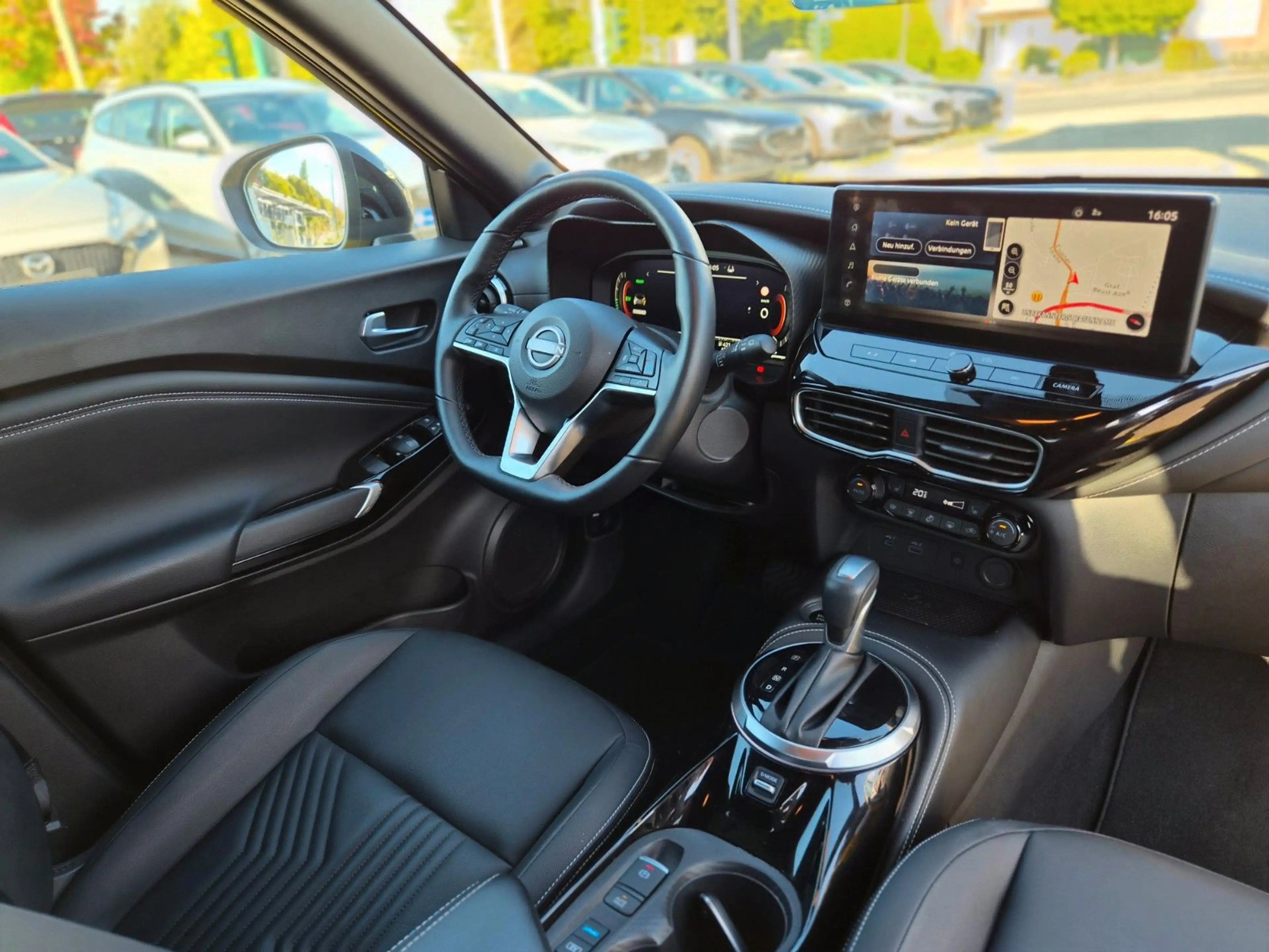 Nissan Juke Hybrid Tekna/Navi/Kamera/LEDs/Bose/Leder — photo 15
