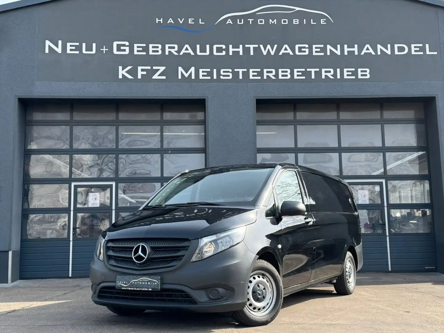 Mercedes-Benz Vito Kasten 114 CDI RWD lang Bestattungswagen Schwarz - 2