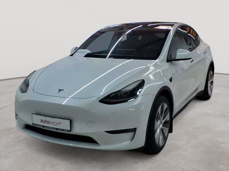 Tesla Model Y Long Range Dual Motor AWD — photo 2
