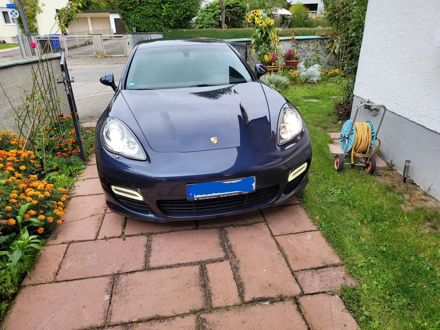 Porsche Panamera Panamera Turbo PDK Blau - 2
