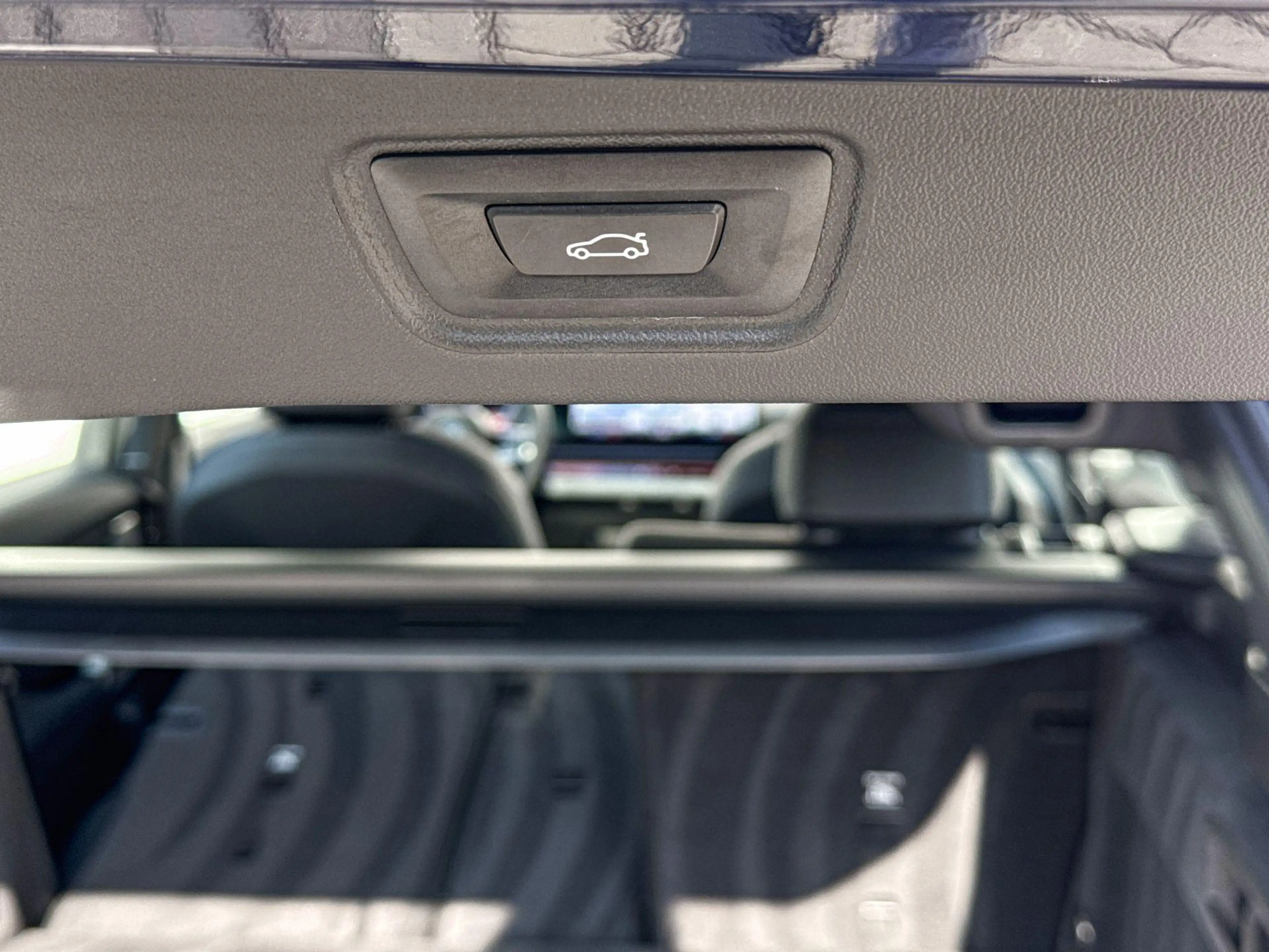BMW 550 5 Serie Touring 550e xDrive — photo 12