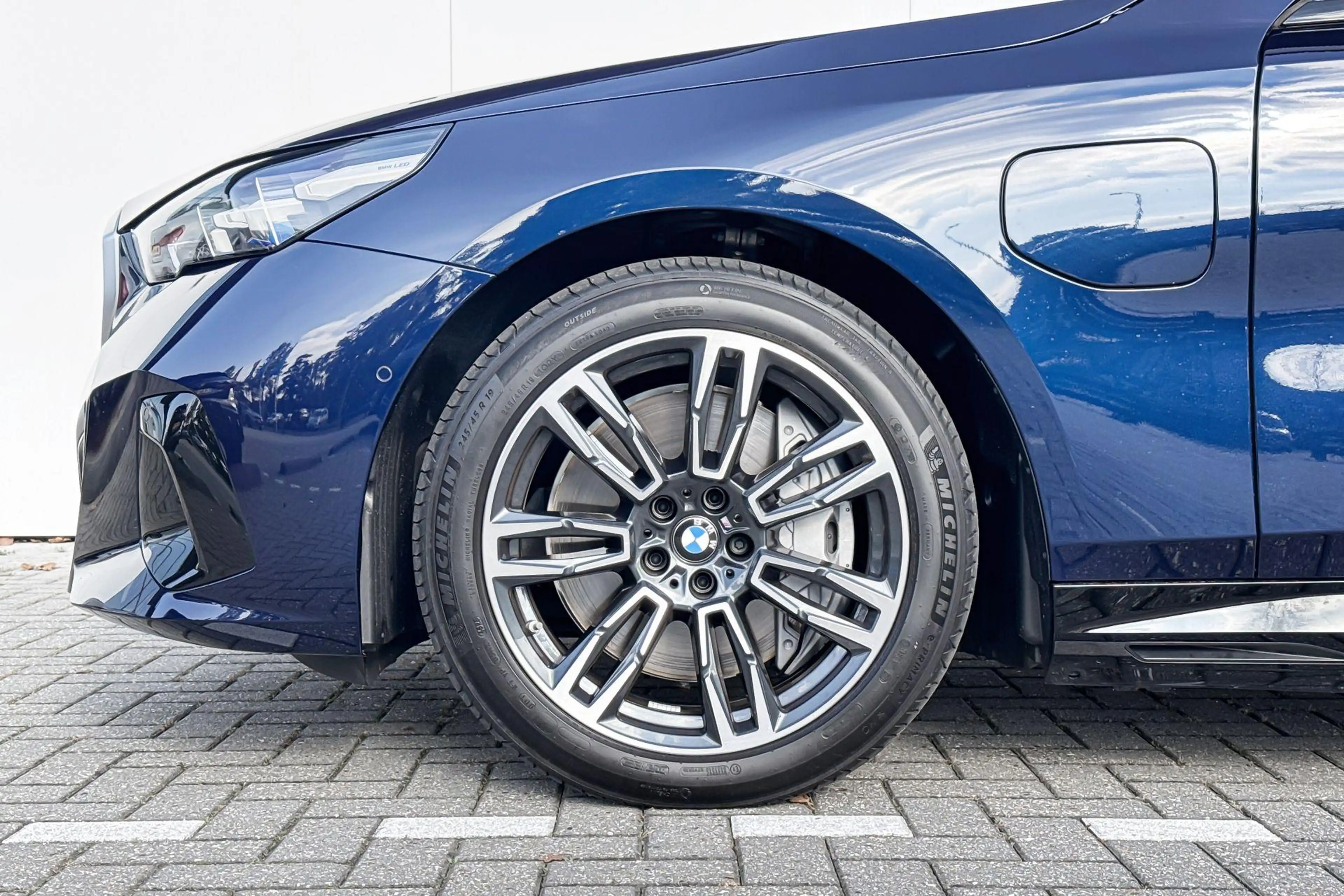 BMW 550 5 Serie Touring 550e xDrive — photo 3