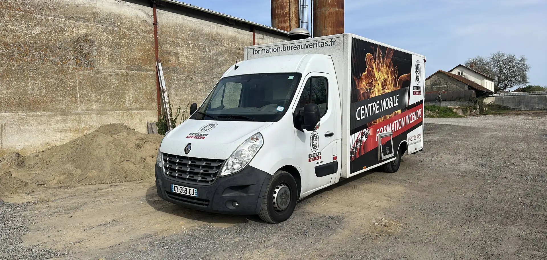 Renault Master L3H2 2.3 dCi 125ch CAISSE amenagé Blanc - 2