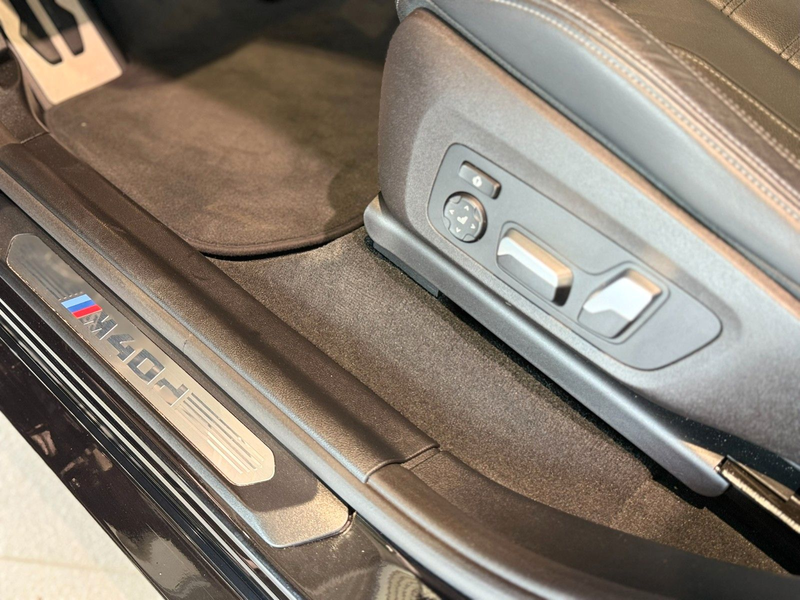 BMW X4 M40 d*xDrive*Keyless*Pano*SHZ*H/K* — photo 12