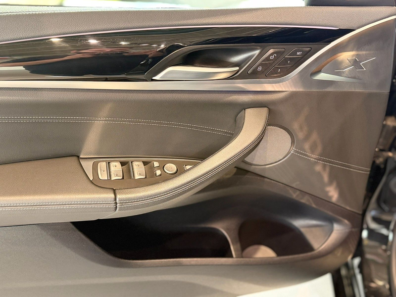 BMW X4 M40 d*xDrive*Keyless*Pano*SHZ*H/K* — photo 11
