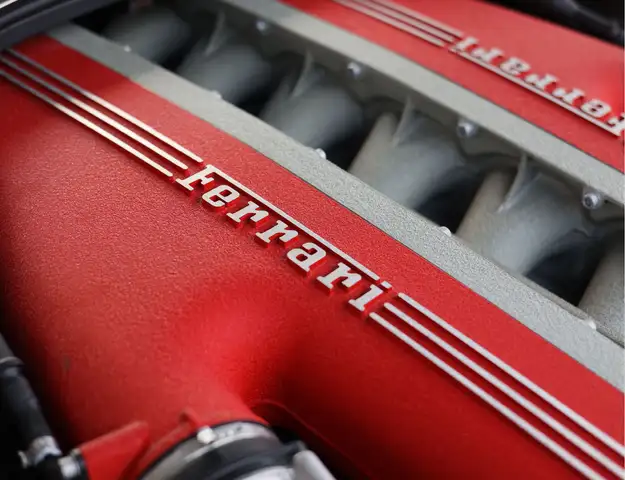 Ferrari F12 view 15