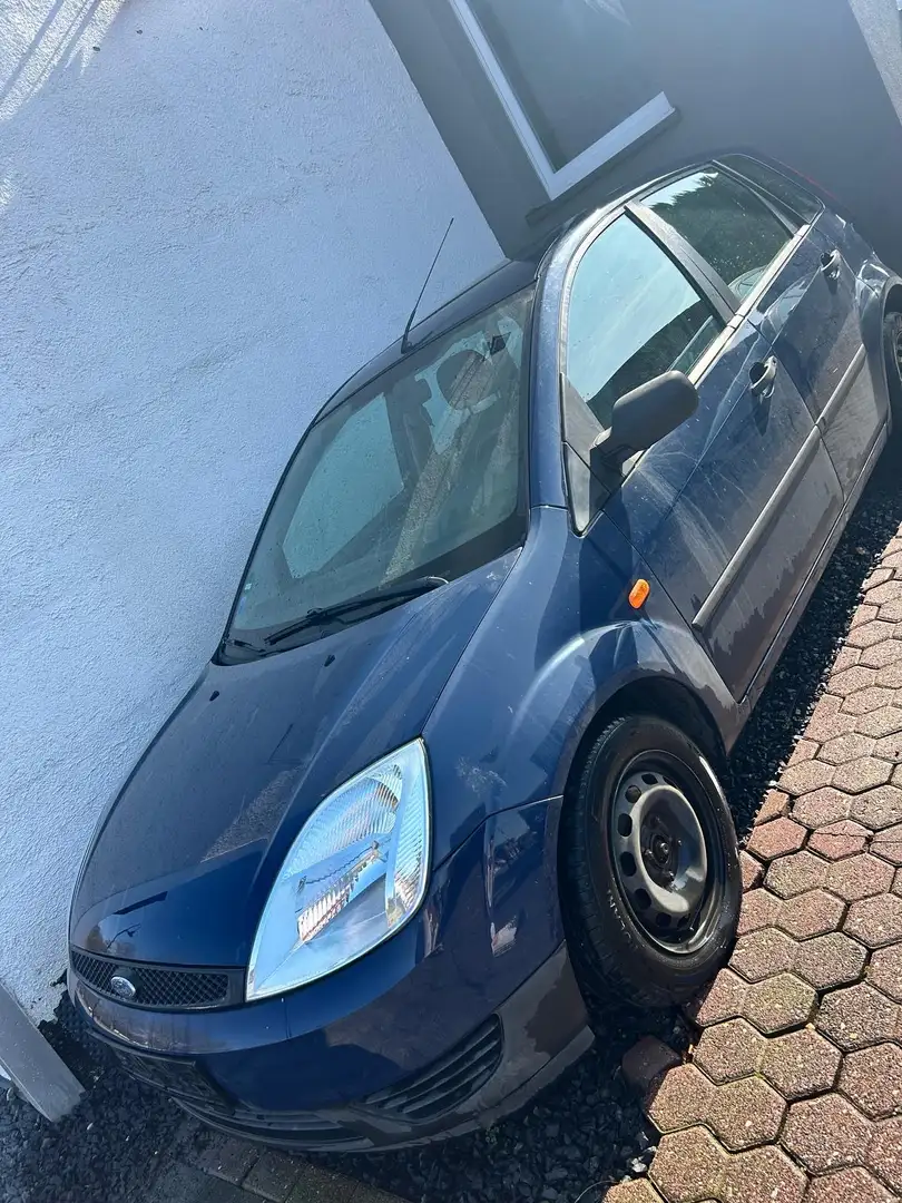 Ford Fiesta Basis Azul - 2