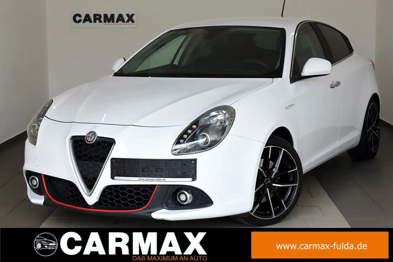 Alfa Romeo Giulietta Super Navi,PDC,D.N.A.-Fahrdynamik Weiß - 1
