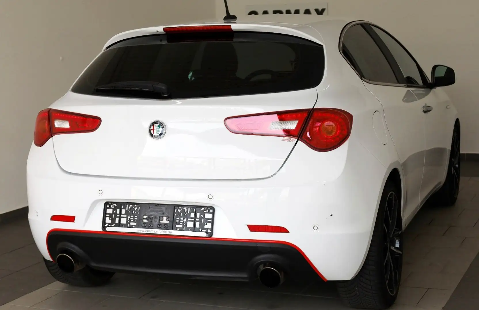Alfa Romeo Giulietta Super Navi,PDC,D.N.A.-Fahrdynamik Weiß - 2