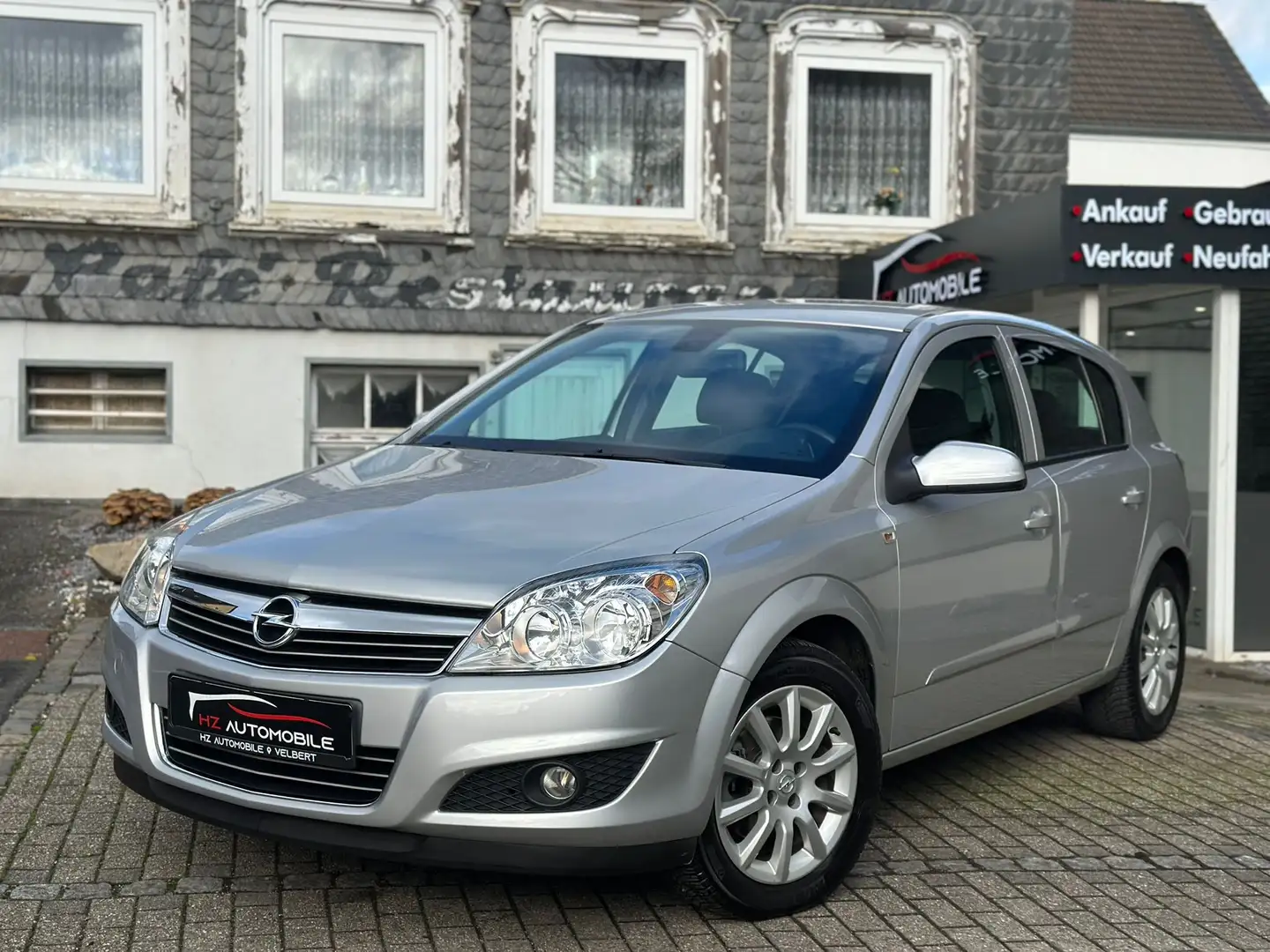 Opel Astra H 1.6 Twinport Edition*AUTOMATIK*AHK*TEMP Srebrny - 2