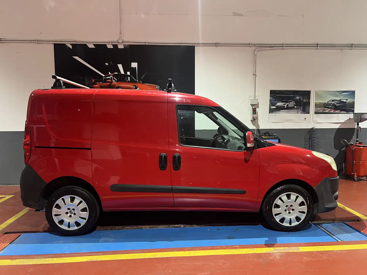 Fiat Doblo 1.4 tjt natural power Active 120cv Rojo - 1