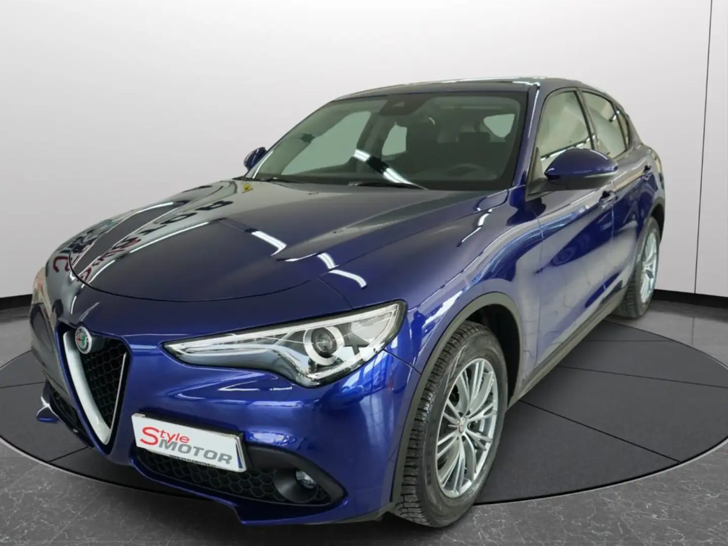 Alfa Romeo Stelvio 2.2 Turbodiesel 190 CV AT8 Q4 Business Blau - 2