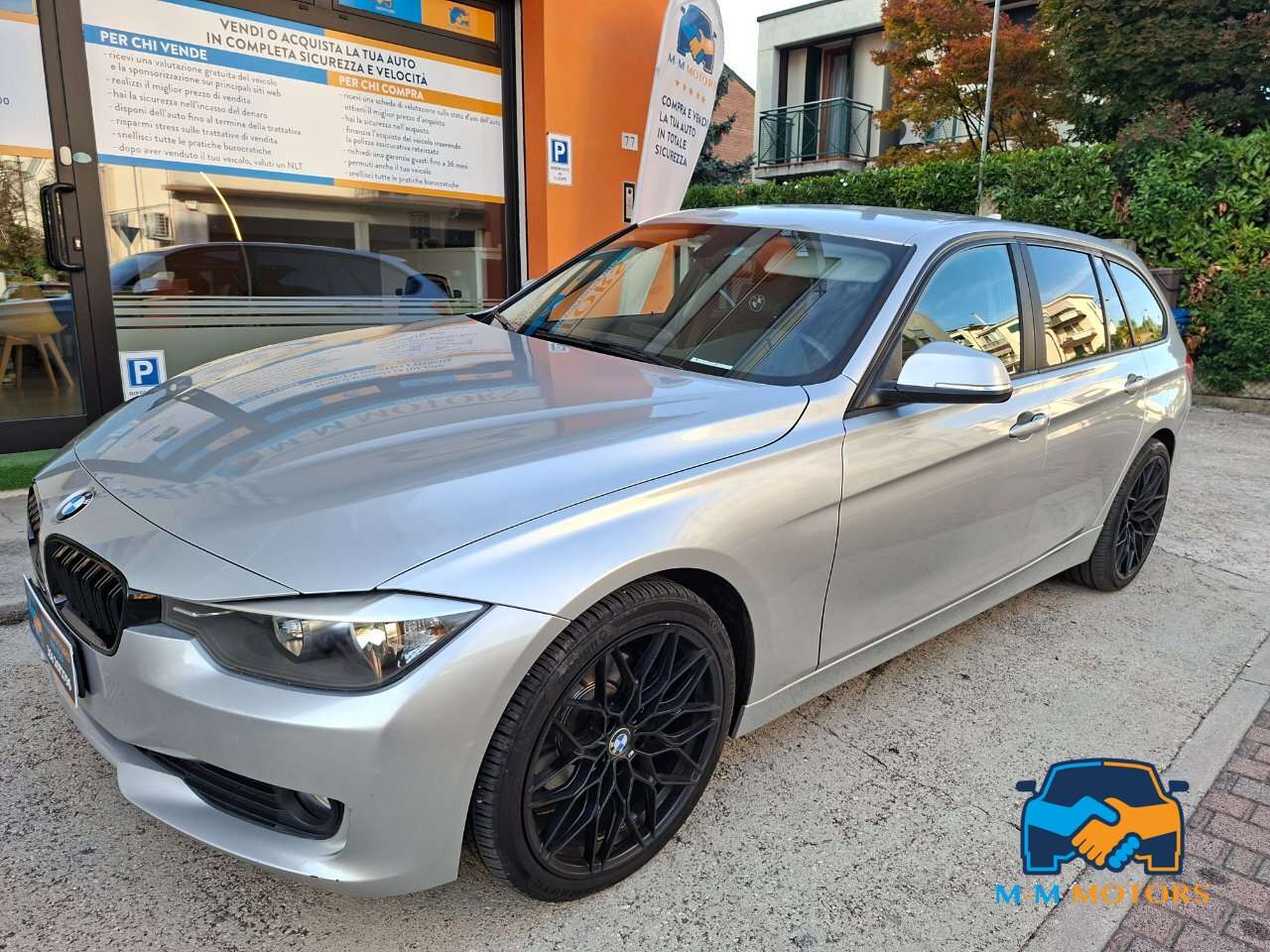 BMW 320