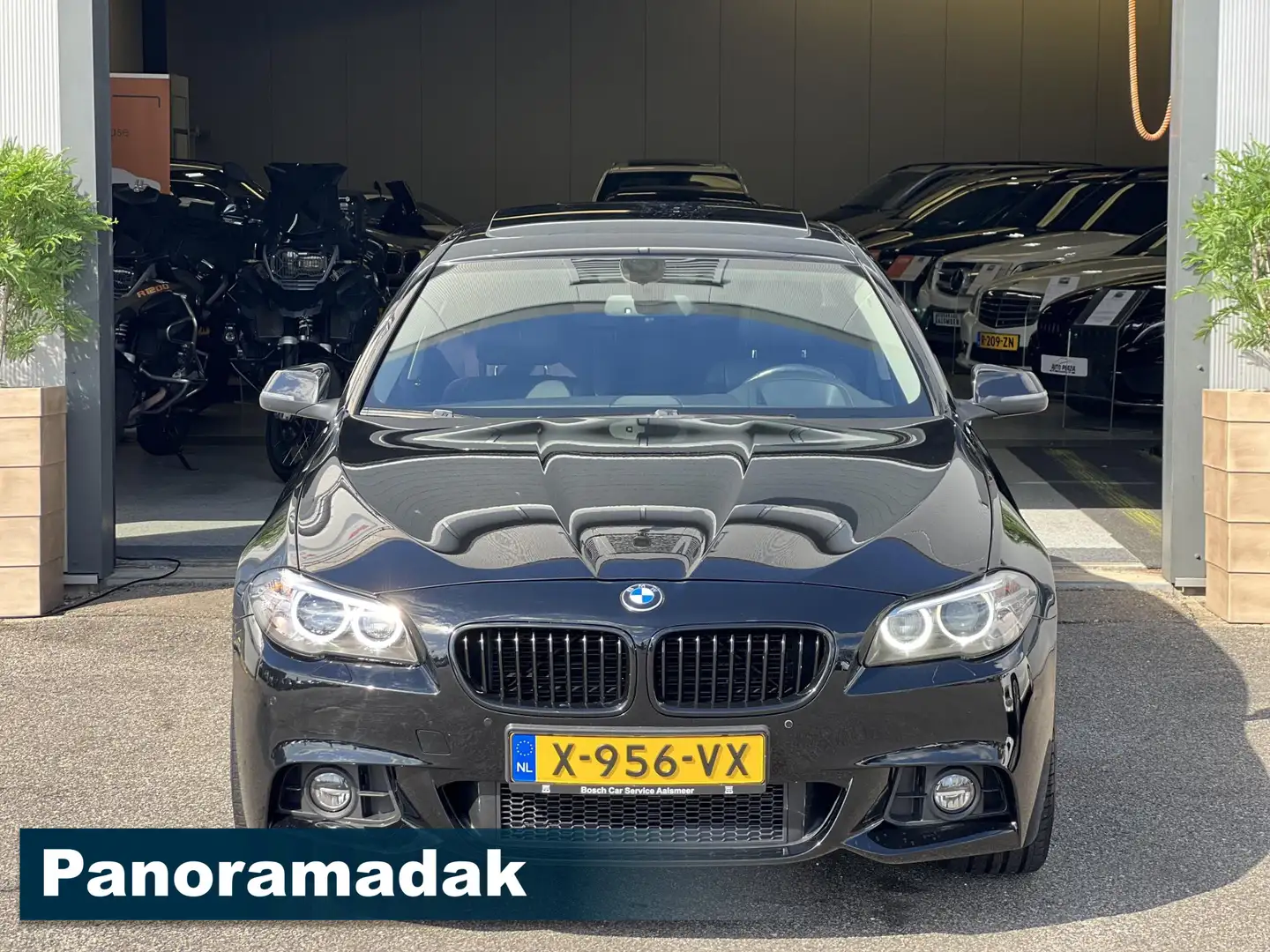 BMW 535 535i High Executive / SCHUIFDAK / 306PK / LEER / X - 2